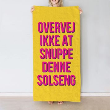 Farverigt håndklæde med 5 linjer