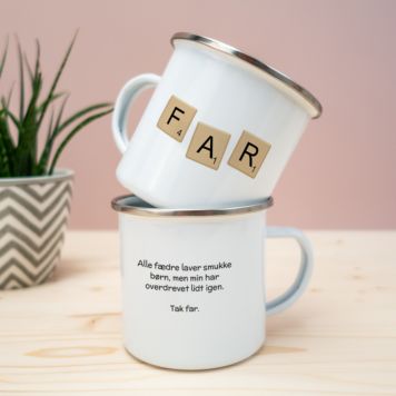 Personaliseret metalkrus Scrabble